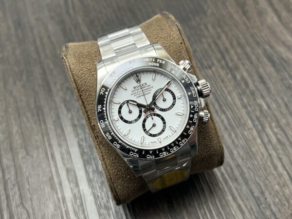 ROLEX Cosmograph Daytona 126500LN-0001 - Image 3