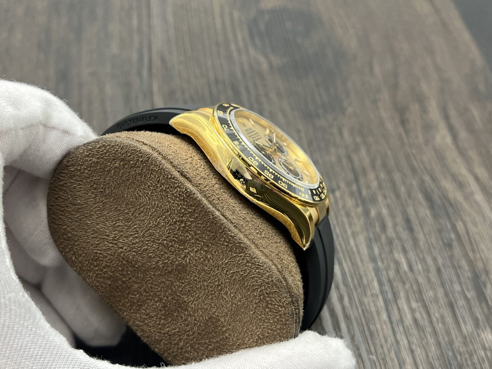 ROLEX Cosmograph Daytona 126518LN Yellow Dial - Image 5