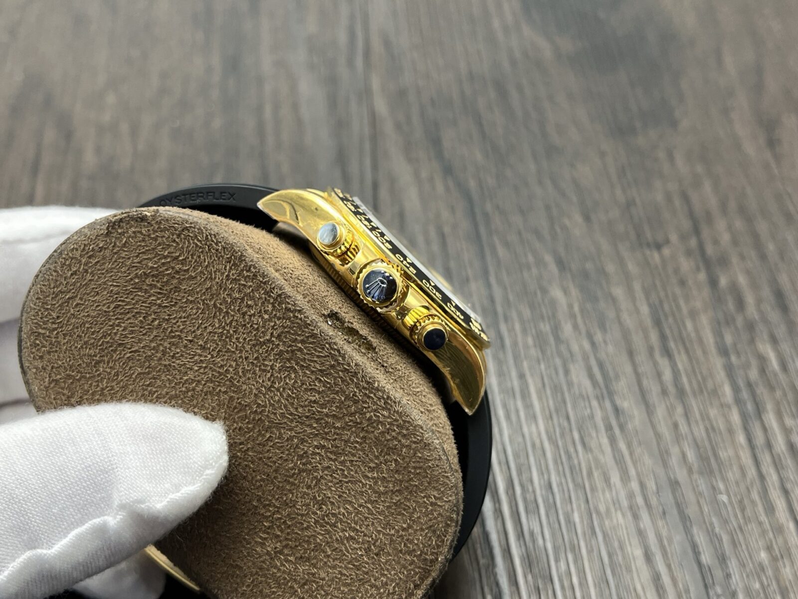 ROLEX Cosmograph Daytona 126518LN Yellow Dial - Image 6