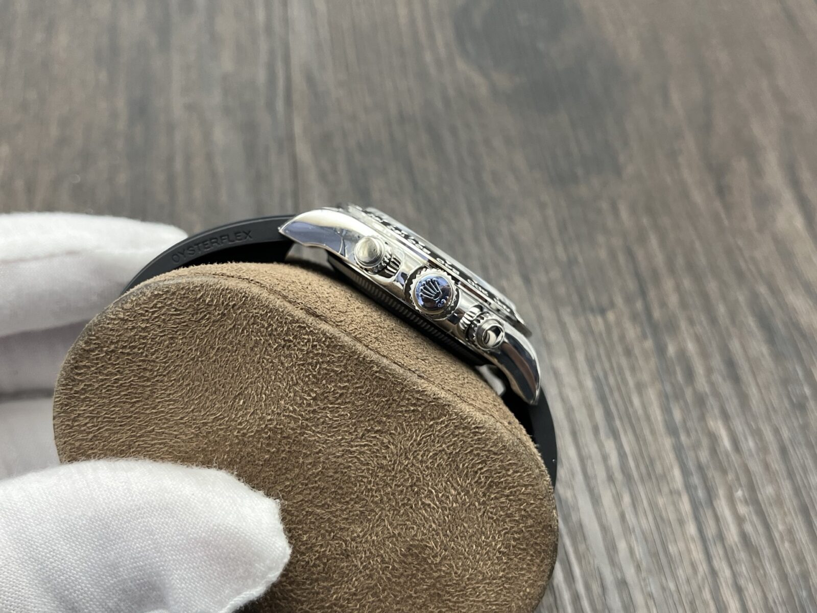 ROLEX Cosmograph Daytona 126519LN Silver Dial - Image 6