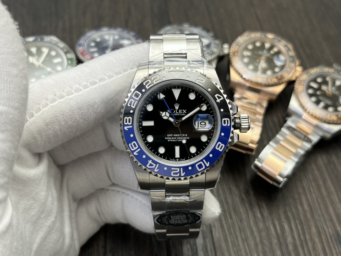 Rolex GMT-Master II Blue & Black Bezel 40mm – Automatic 3285 Movement, Dual Time, Date Display - Image 3