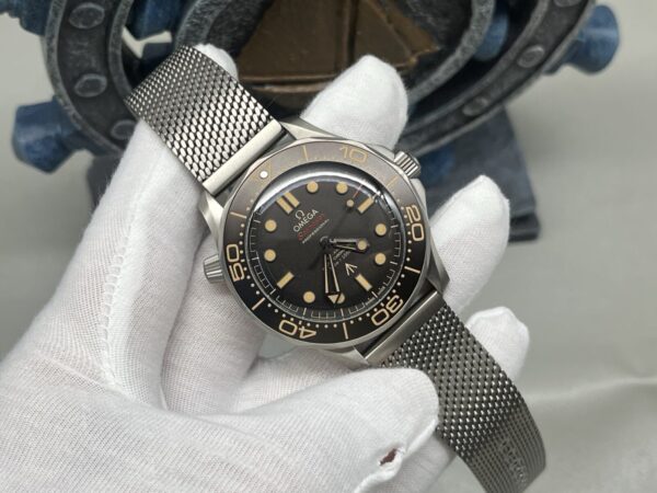 OMEGA Seamaster 300M Diver 007 Edition Automatic 42mm Black Dial - Image 2