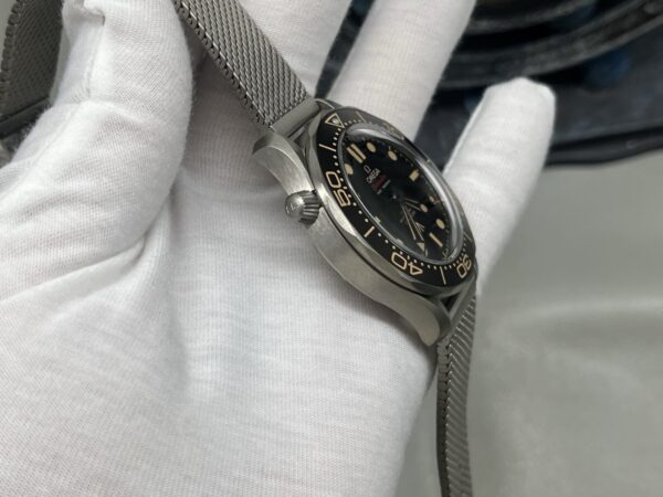 OMEGA Seamaster 300M Diver 007 Edition Automatic 42mm Black Dial - Image 5