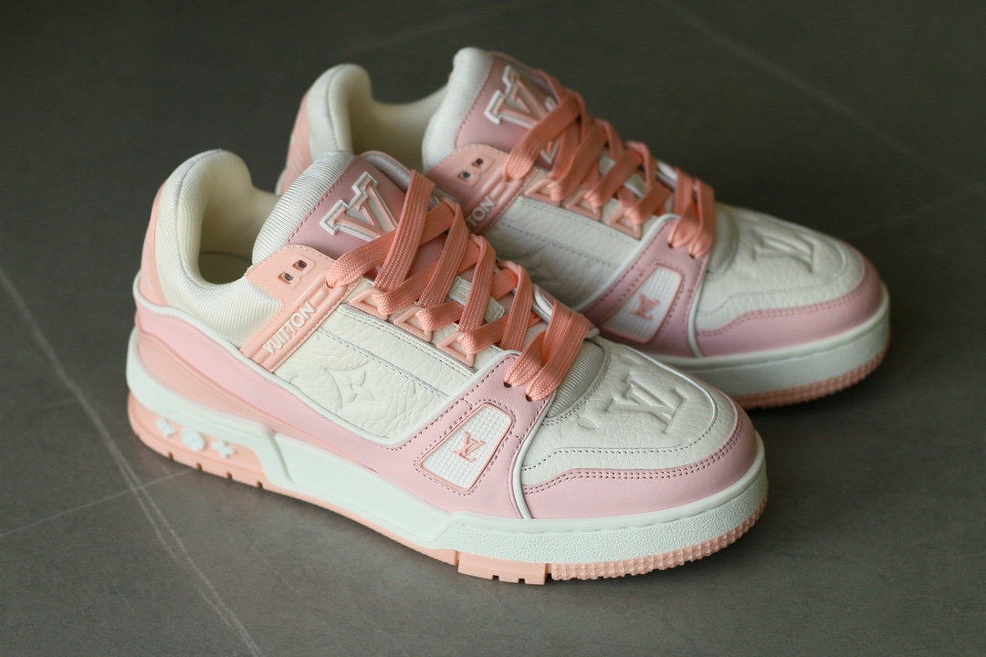 LOUIS VUITTON Trainer Rose Pink - Image 7