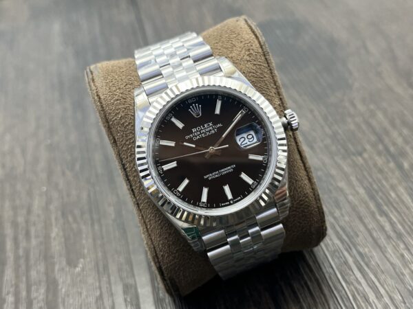 ROLEX Datejust 41mm Black Dial - Image 3