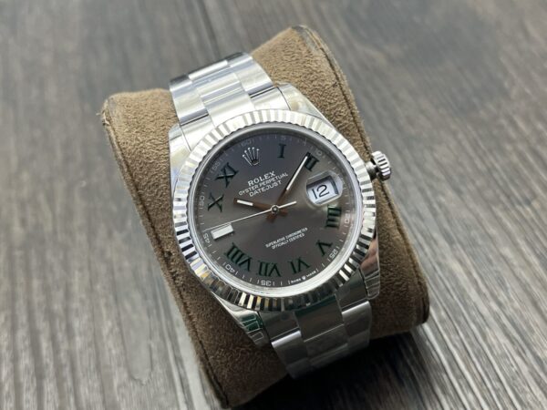 ROLEX Datejust 41mm Gray Dial - Image 3