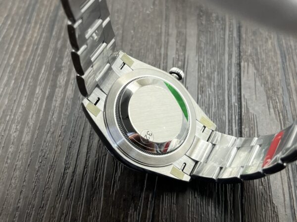 ROLEX Datejust 41mm Gray Dial - Image 8
