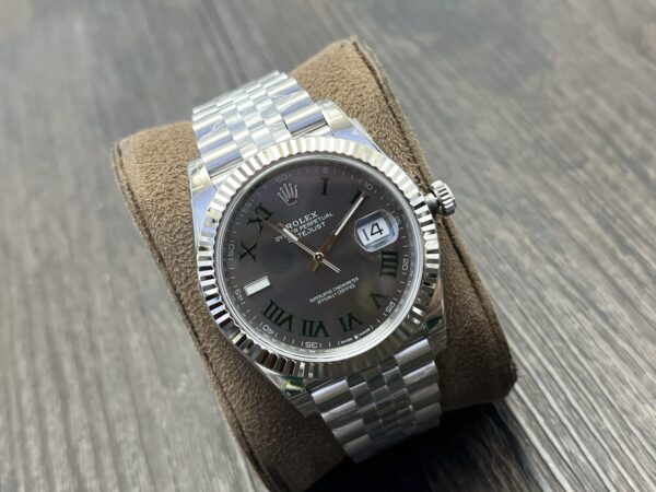 ROLEX Datejust 41mm Gray Dial - Image 3