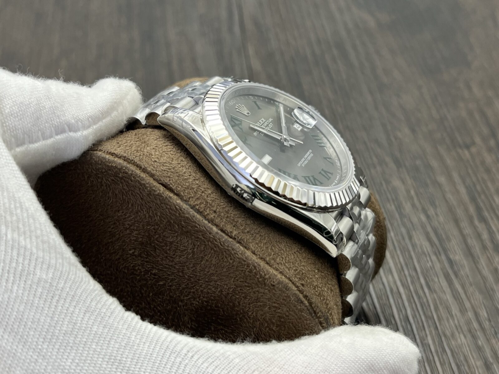 ROLEX Datejust 41mm Gray Dial - Image 5