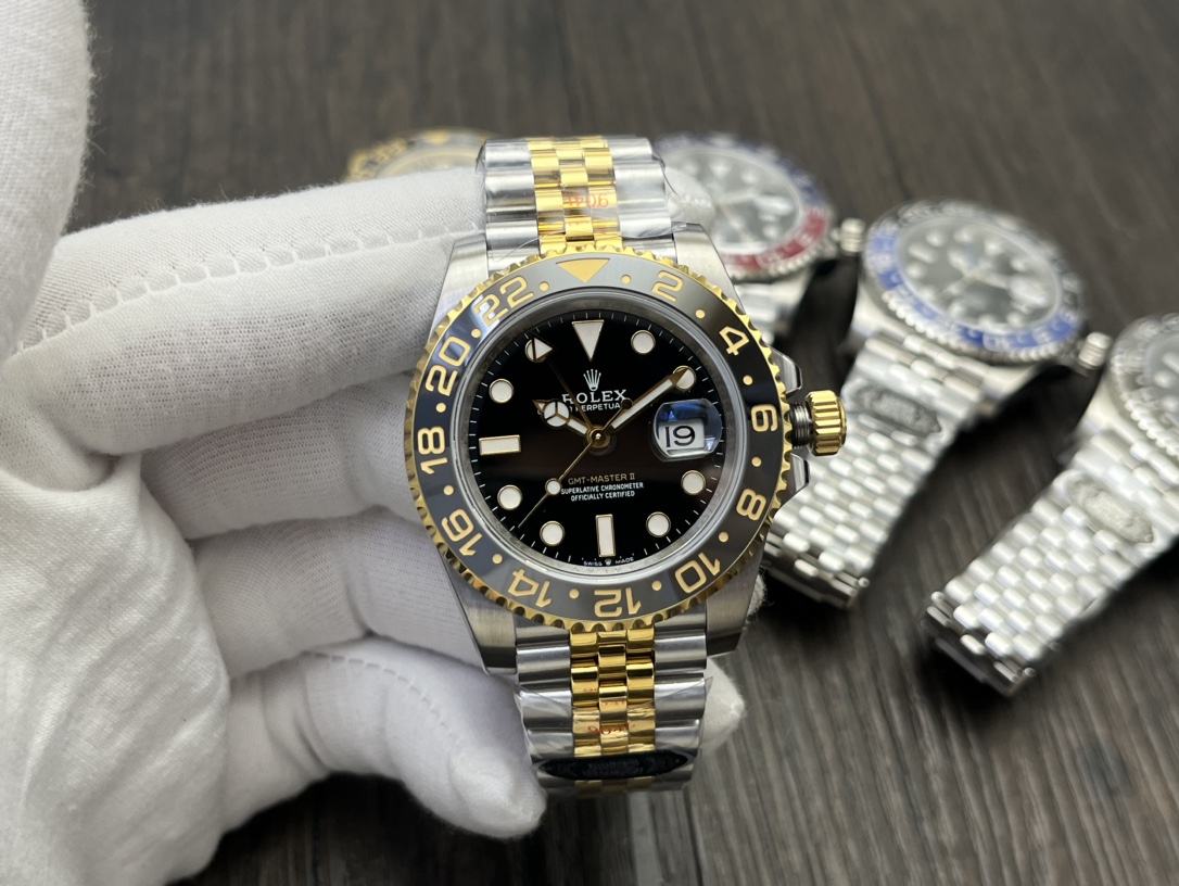 Rolex GMT-Master II 2023 Bi-Color 40mm – Automatic 3285 Movement, GMT Function, Oystersteel Case - Image 3