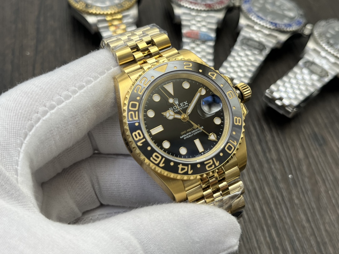 Rolex GMT-Master II 18ct Yellow Gold 40mm – Automatic 3285 Movement, Date Display, GMT Function - Image 5
