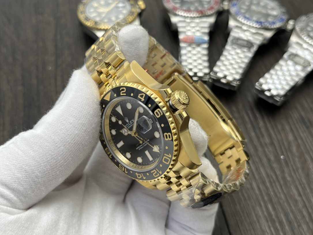 Rolex GMT-Master II 18ct Yellow Gold 40mm – Automatic 3285 Movement, Date Display, GMT Function - Image 7