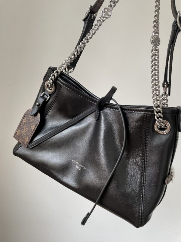 LOUIS VUITTON Carryall BB Lambskin Bag - Image 3