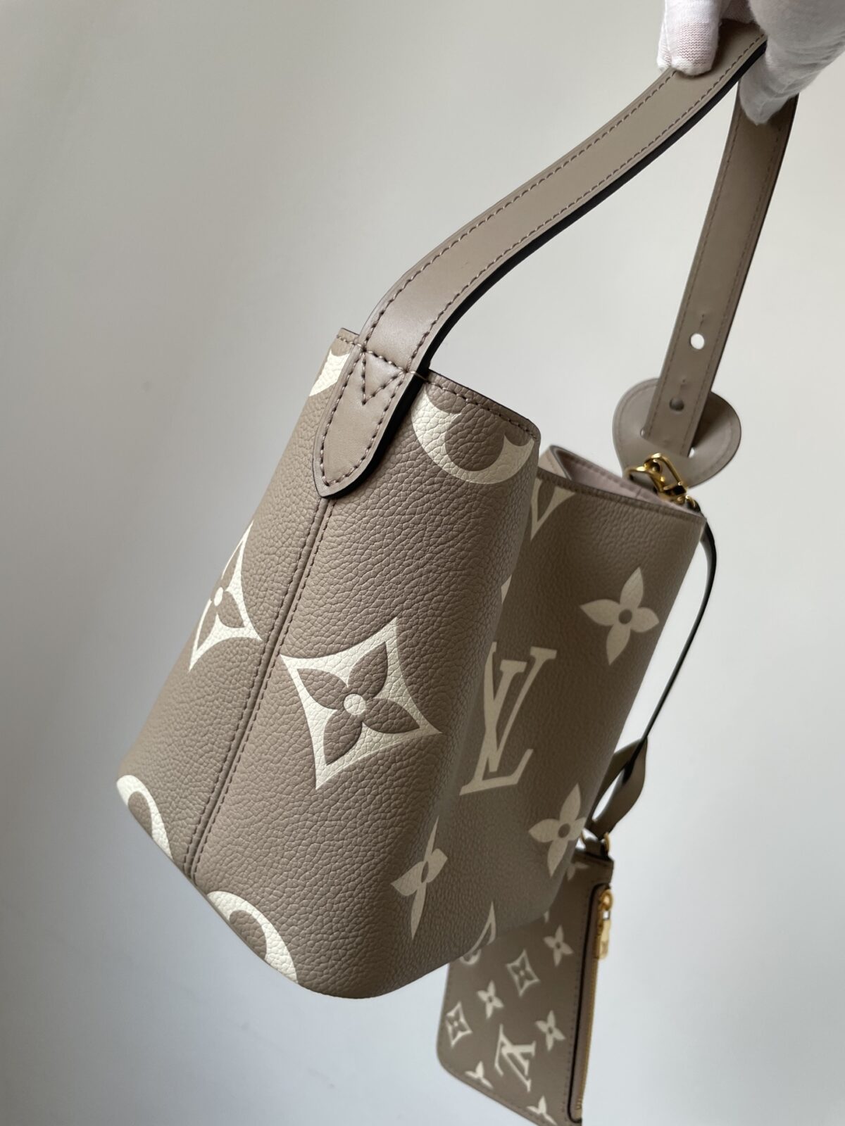 Louis Vuitton All In BB Monogram Empreinte Leather Bucket Bag – Elephant Grey - Image 3