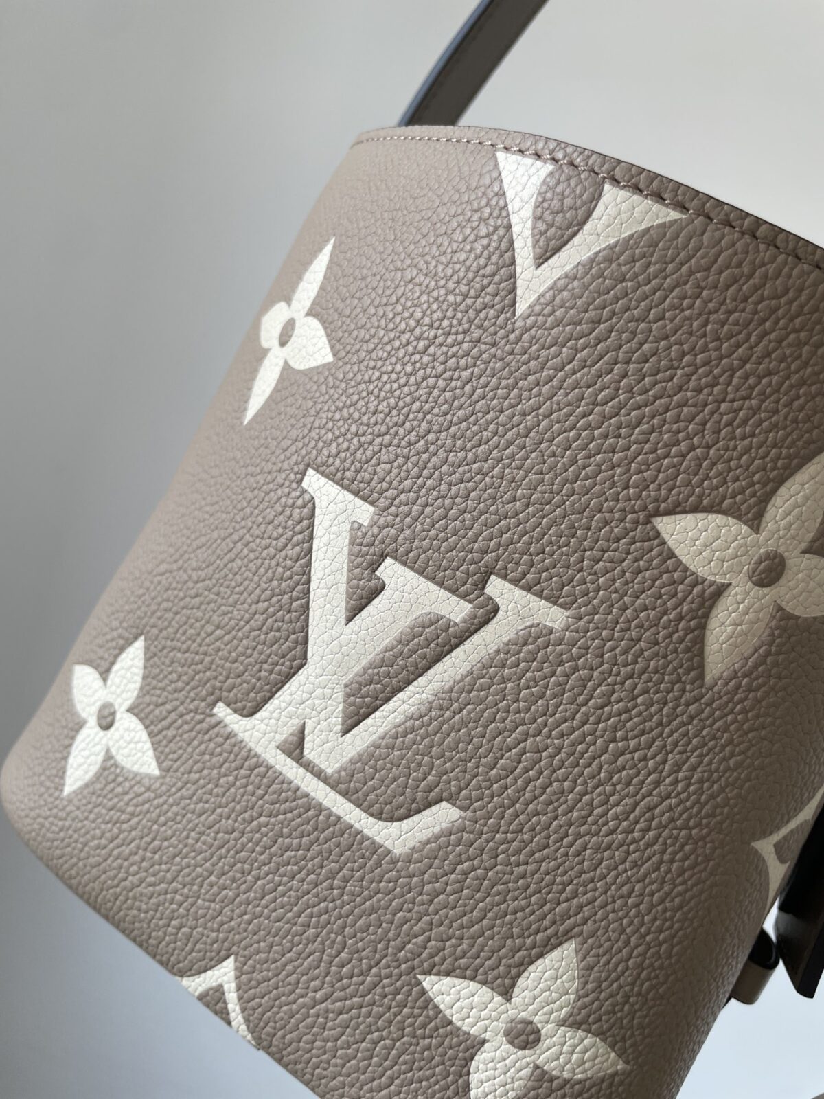 Louis Vuitton All In BB Monogram Empreinte Leather Bucket Bag – Elephant Grey - Image 8