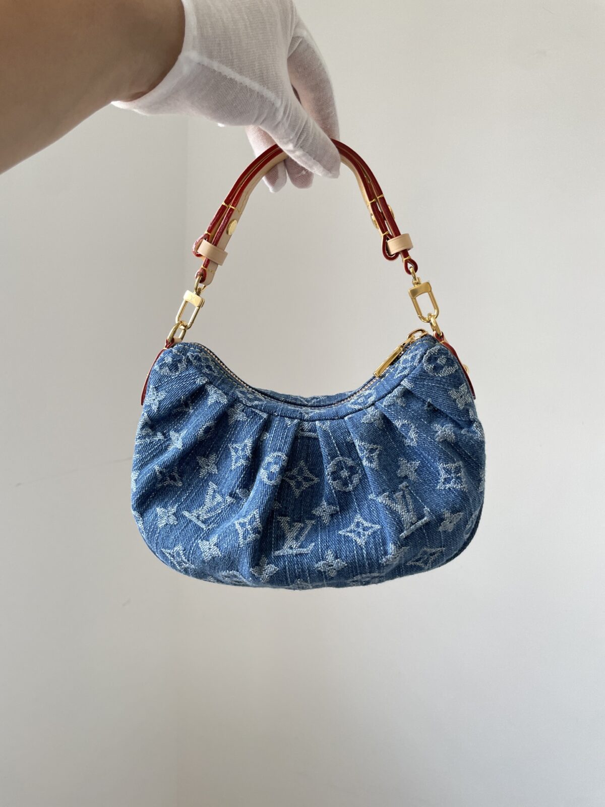 Louis Vuitton Pochette Valley Monogram Denim Shoulder Bag – Blue - Image 3