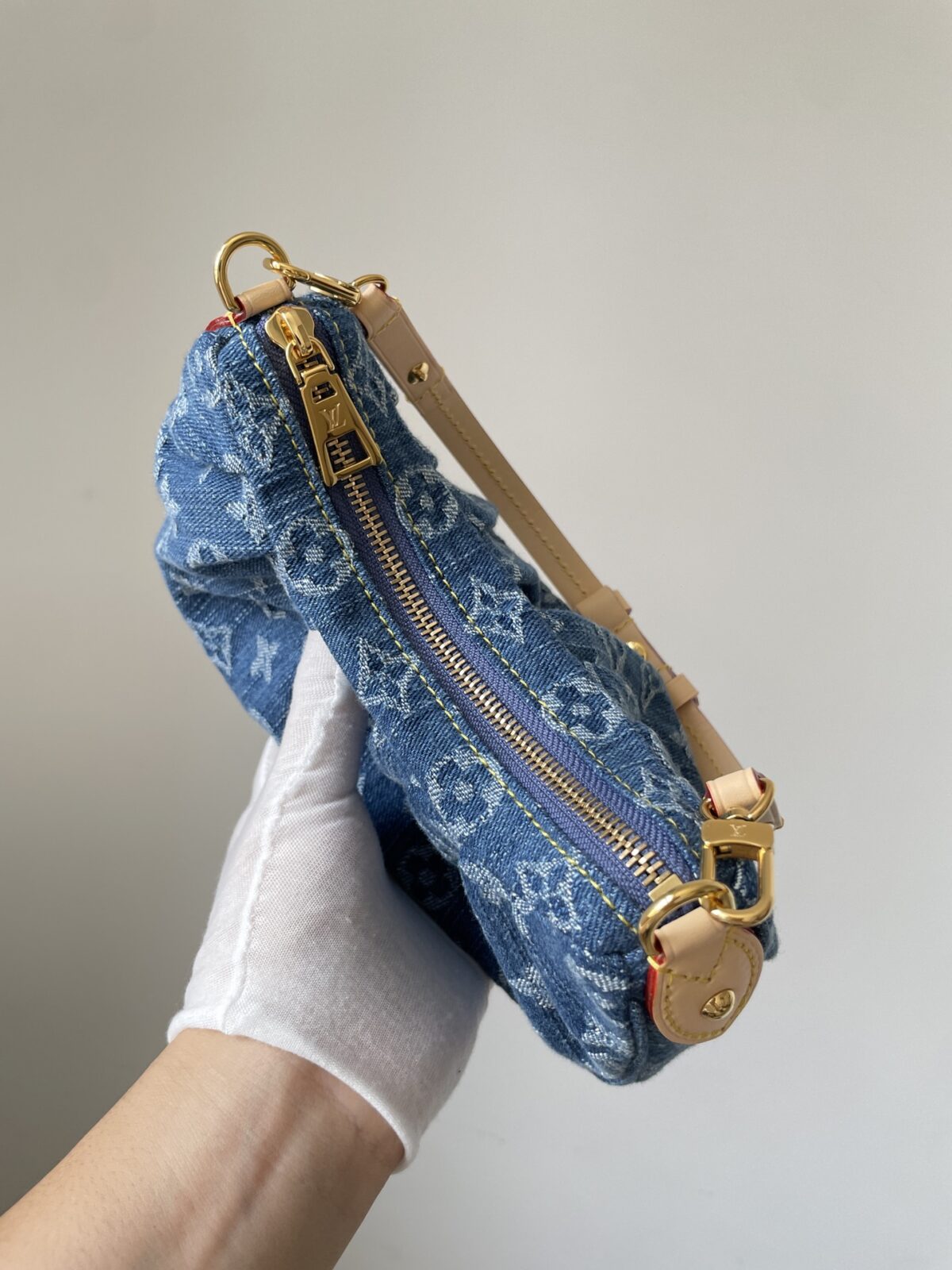 Louis Vuitton Pochette Valley Monogram Denim Shoulder Bag – Blue - Image 6