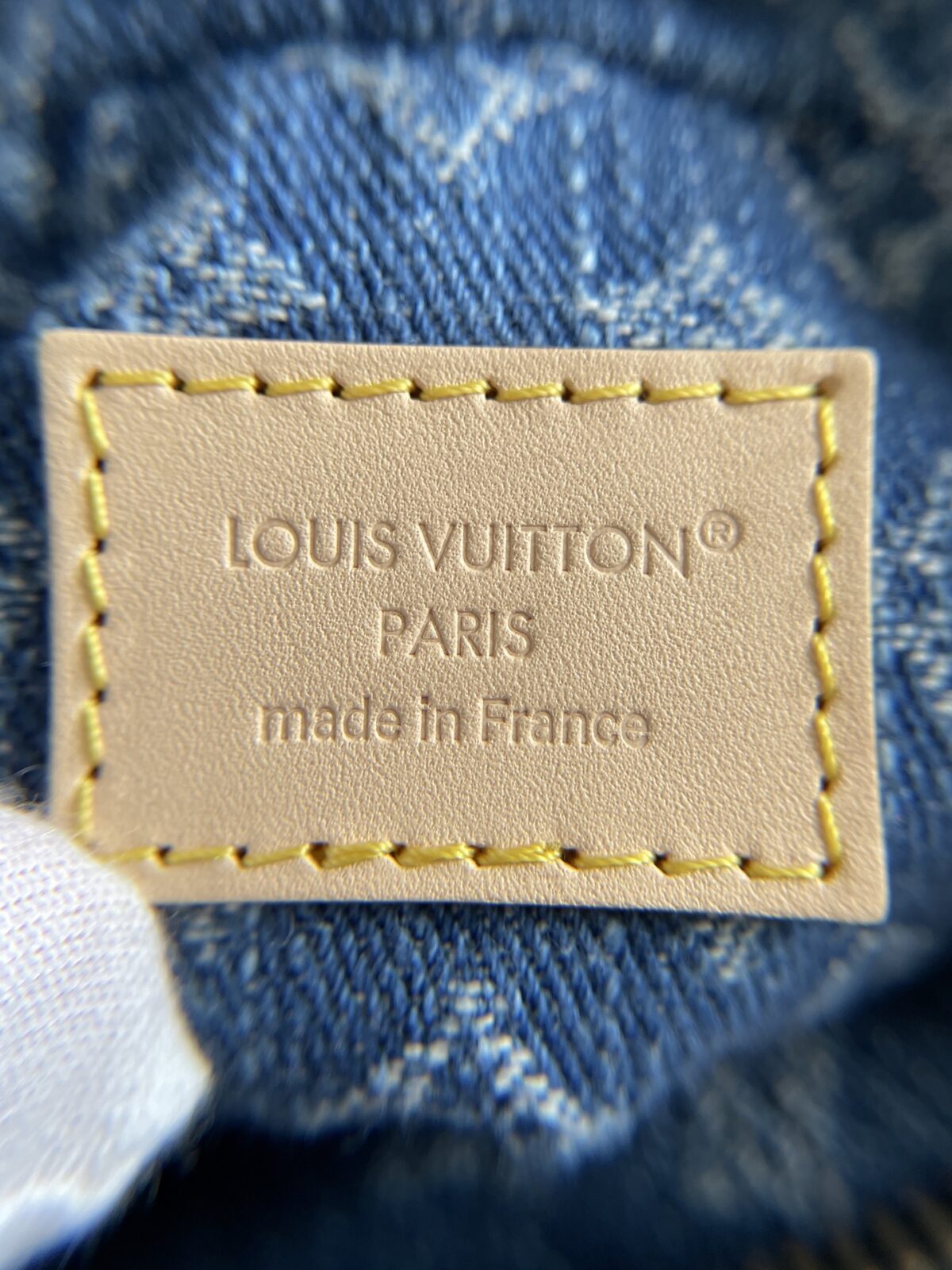 Louis Vuitton Pochette Valley Monogram Denim Shoulder Bag – Blue - Image 8