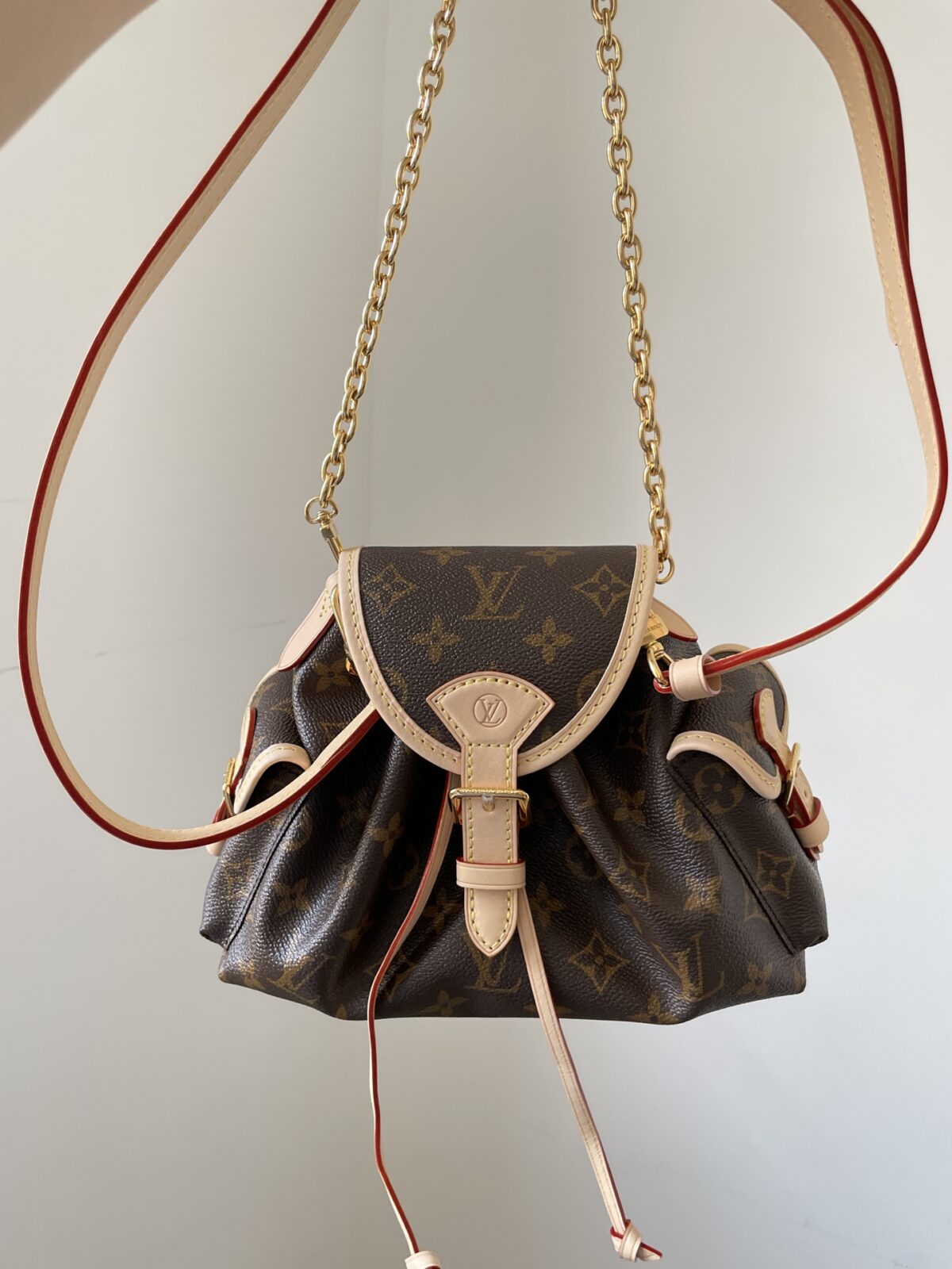 LOUIS VUITTON ODYSSÉE Monogram Canvas Bag - Image 2