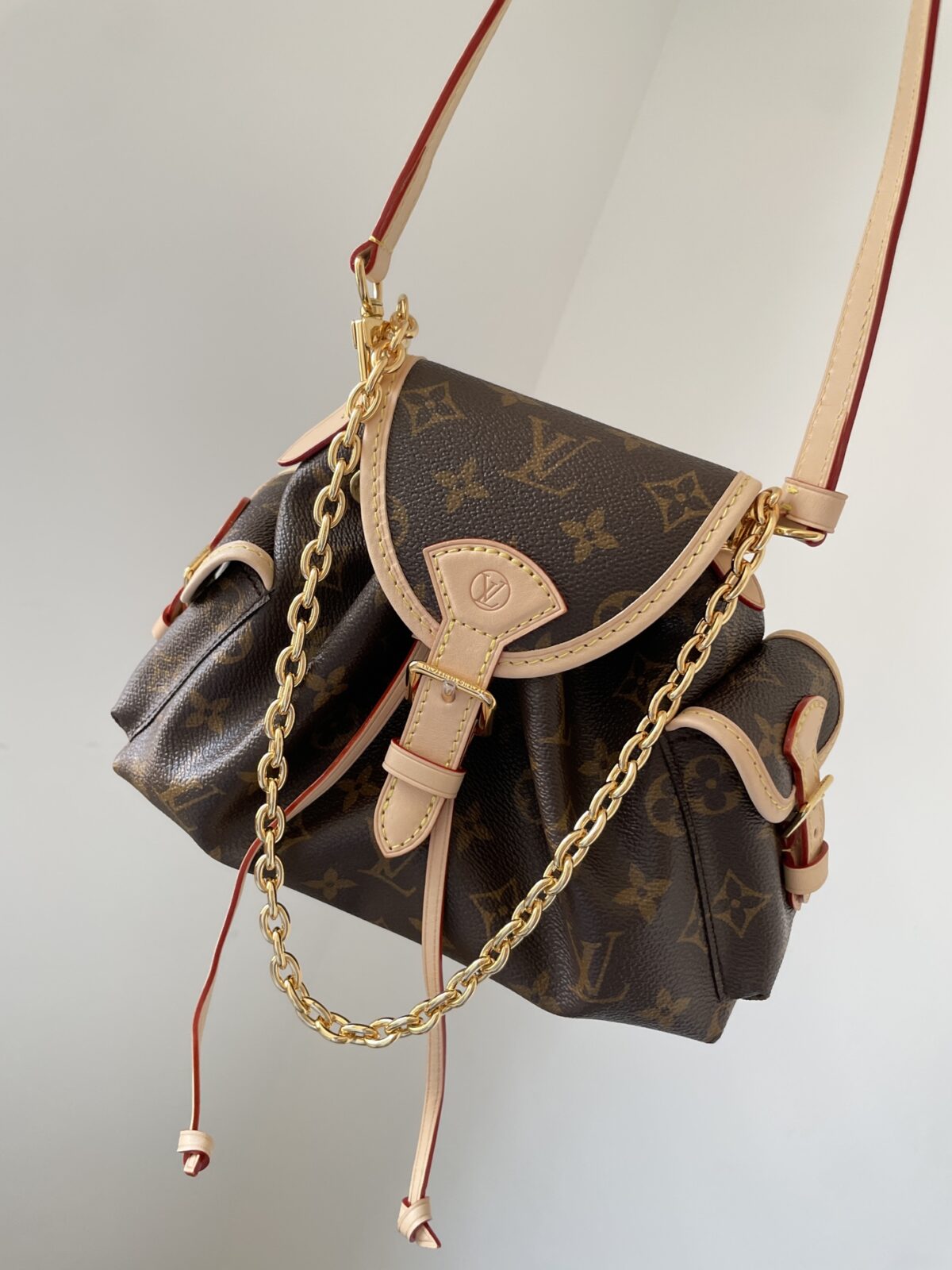 LOUIS VUITTON ODYSSÉE Monogram Canvas Bag - Image 3