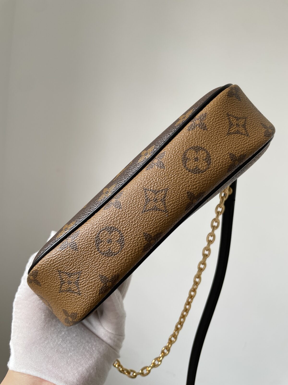Louis Vuitton Ivy Wallet On Chain Monogram Reverse Canvas Bag – Brown - Image 5