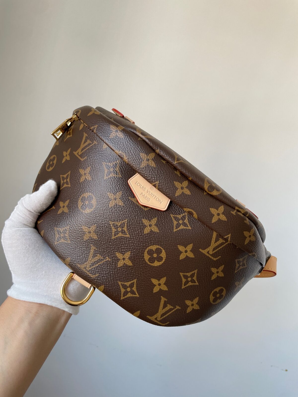 LOUIS VUITTON Bumbag Classic Monogram Chest/Belt Bag - Image 3