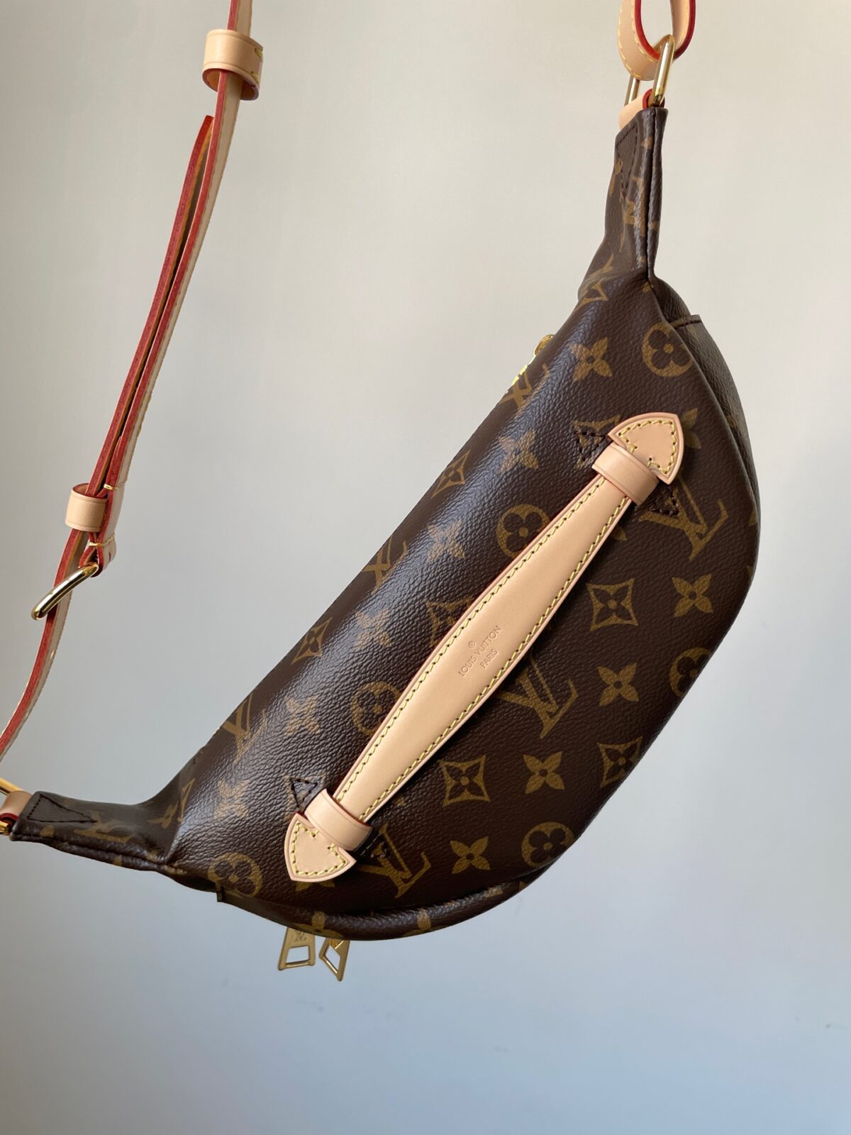 LOUIS VUITTON Bumbag Classic Monogram Chest/Belt Bag - Image 4