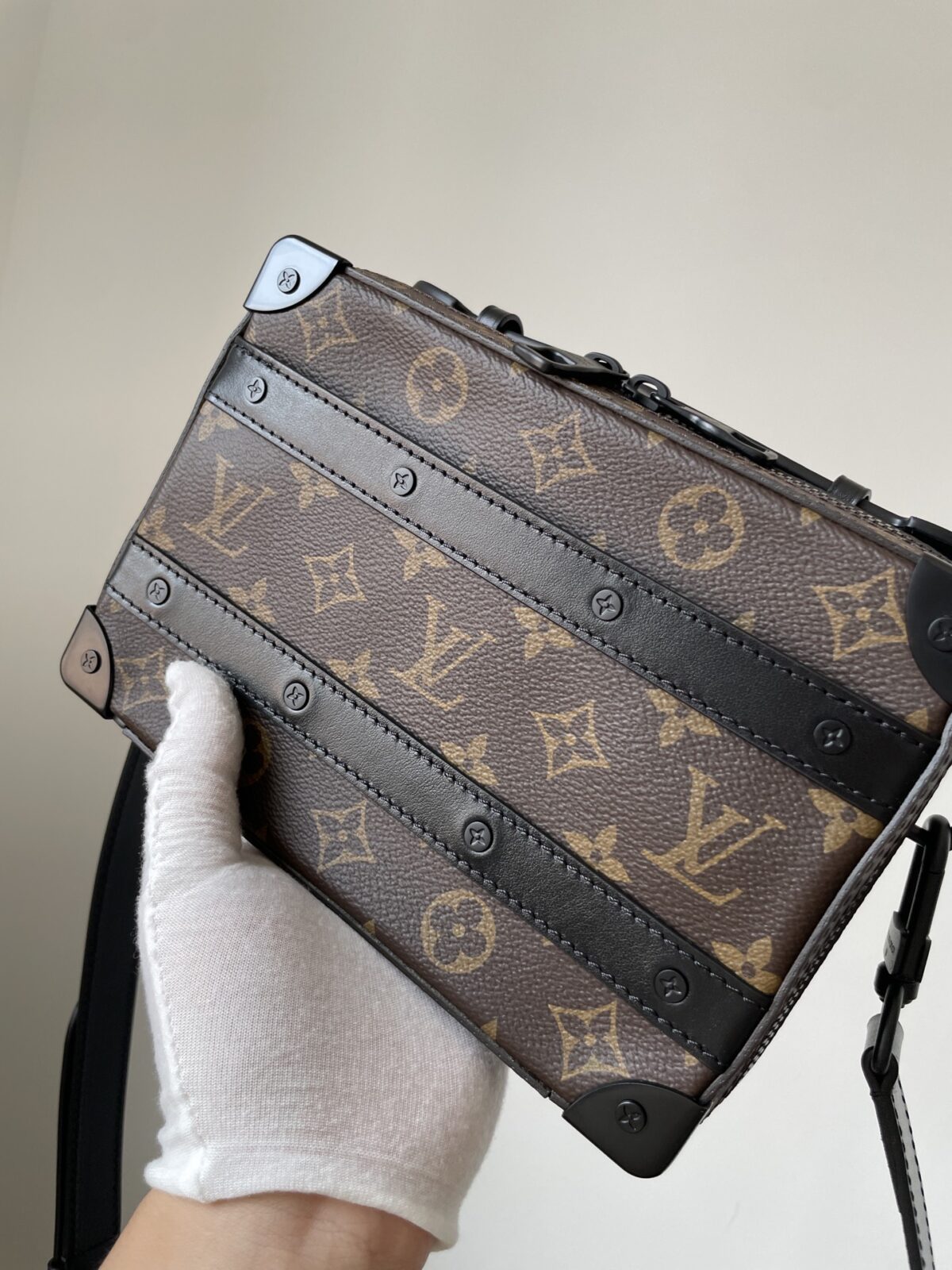 LOUIS VUITTON SOFT TRUNK Monogram Macassar Canvas Bag - Image 3