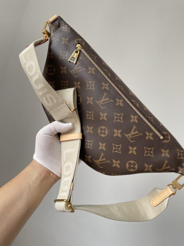 Louis Vuitton High Rise Monogram Canvas Waist Bag Brown - Image 8