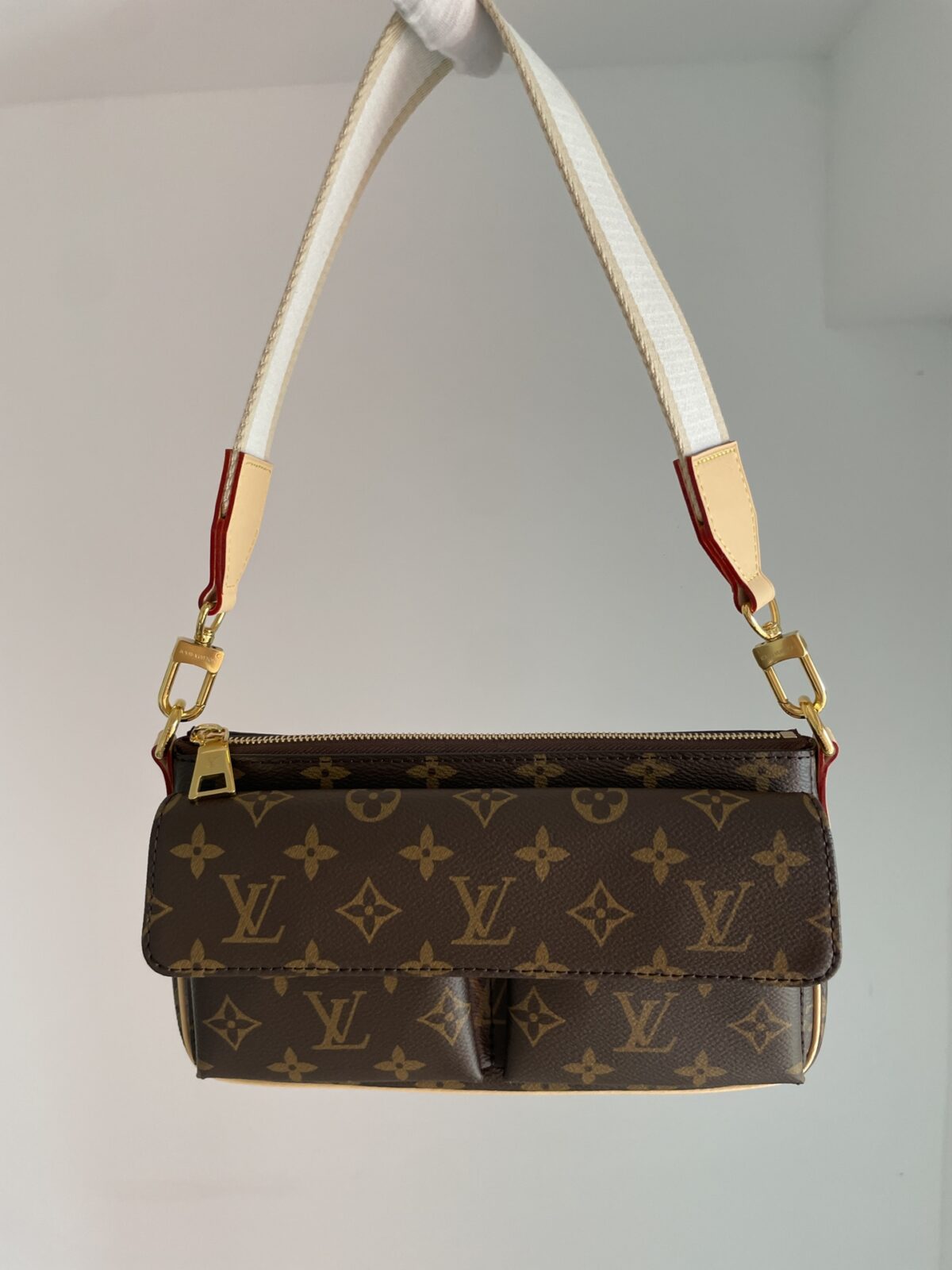 Louis Vuitton Vivacité Monogram Canvas Shoulder Bag – Brown - Image 3