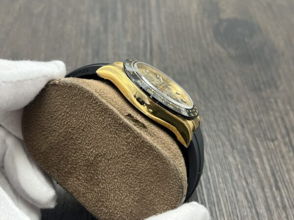 ROLEX Cosmograph Daytona Gold Rubber Strap - Image 5