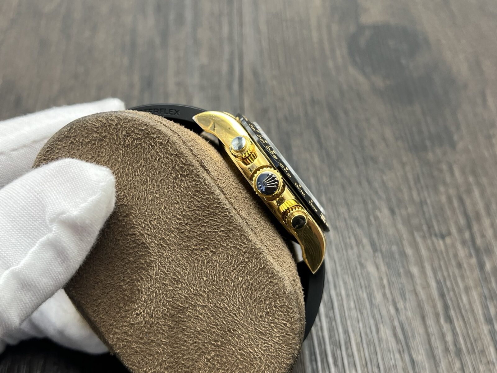 ROLEX Cosmograph Daytona Gold Rubber Strap - Image 6