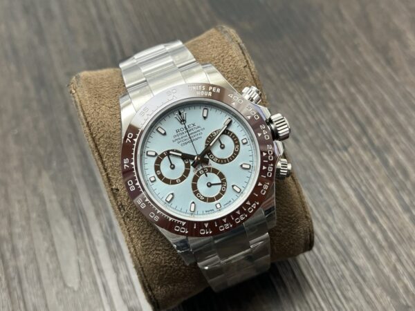 ROLEX Cosmograph Daytona Ice Blue Dial - Image 3