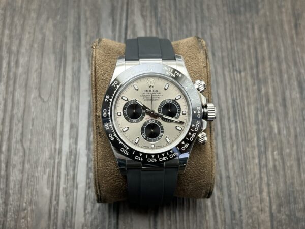 ROLEX Cosmograph Daytona Silver Rubber Strap - Image 2