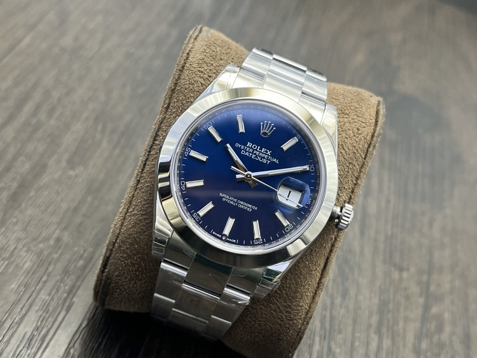 ROLEX Datejust 41mm Blue Dial - Image 4