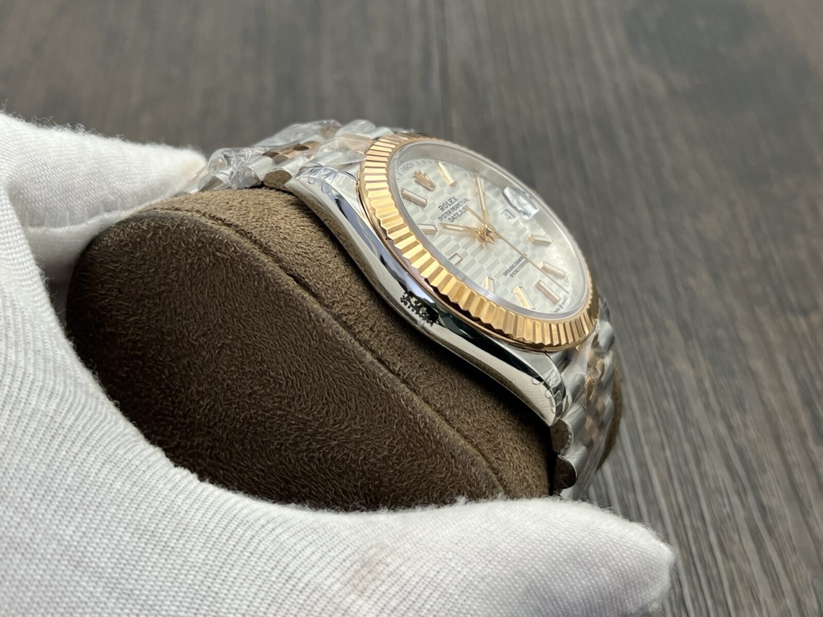 ROLEX Datejust 41mm Gray Dial - Image 5