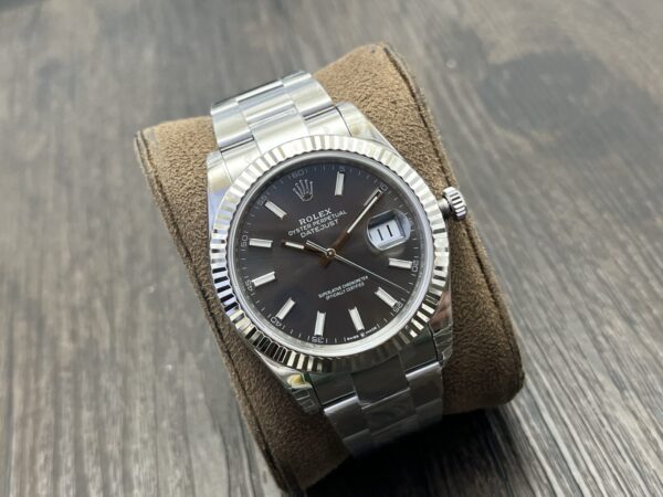 ROLEX Datejust 41mm Gray Dial - Image 3