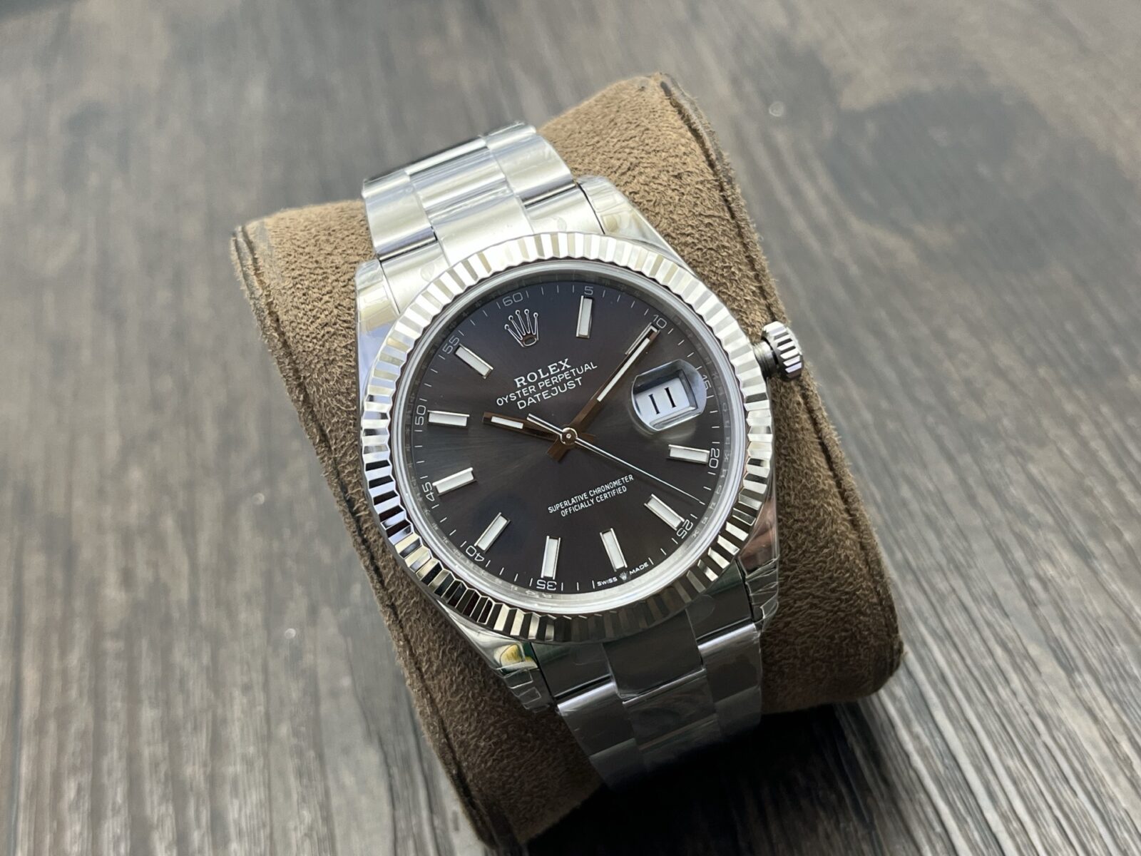ROLEX Datejust 41mm Gray Dial - Image 3