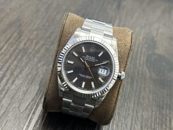 ROLEX Datejust 41mm Gray Dial - Image 4
