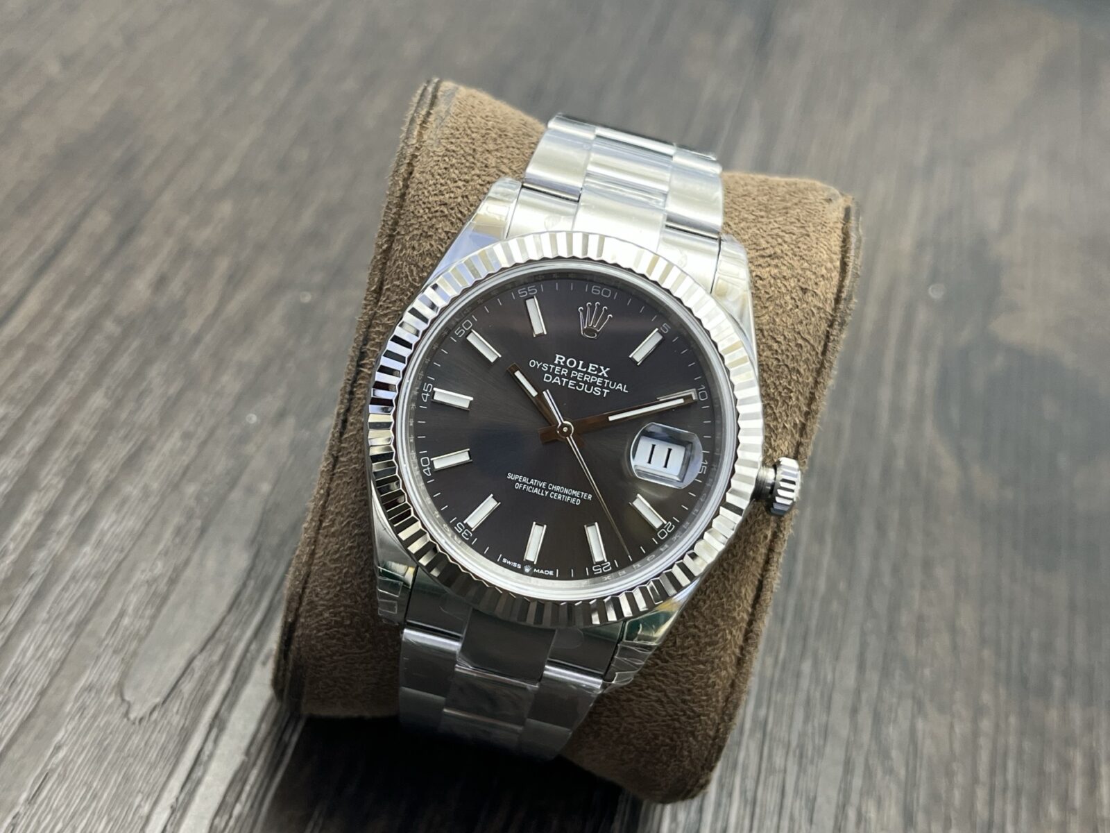 ROLEX Datejust 41mm Gray Dial - Image 4