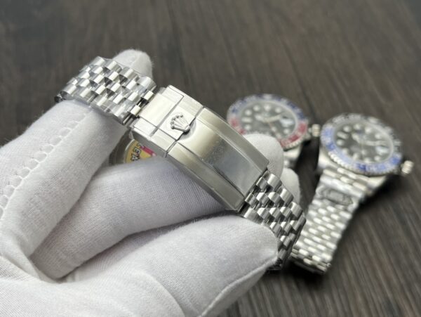 Rolex GMT-Master II 40mm – Automatic 3285 Movement, 100m Water Resistance, Oystersteel Case and Bracelet - Image 8