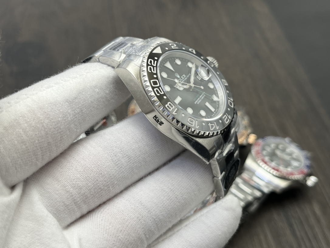 Rolex GMT-Master II 40mm – Automatic 3285 Movement, 100m Water Resistance, Oystersteel Case and Bracelet - Image 6