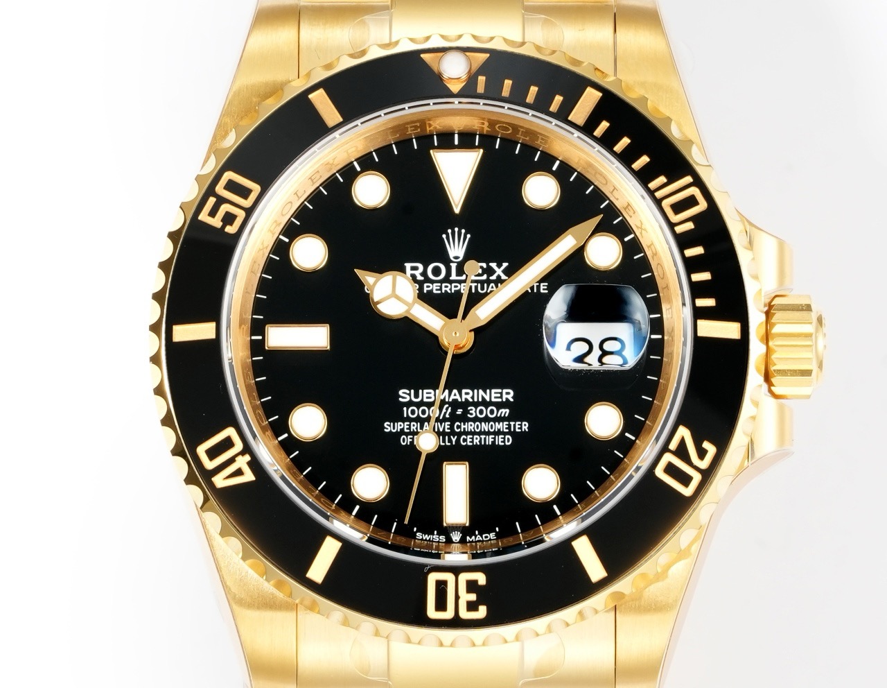 Rolex Submariner Date Yellow Gold Black - Image 5
