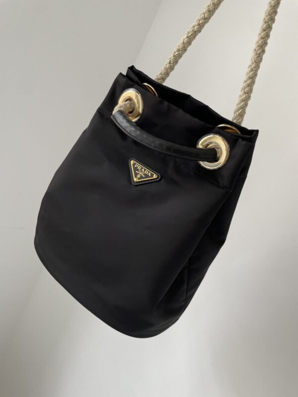 Prada Re-Nylon Small Bucket Bag Black - Image 4