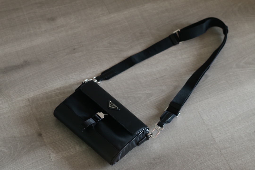 PRADA Re-Nylon & Saffiano Leather Crossbody Shoulder Bag Black - Image 2