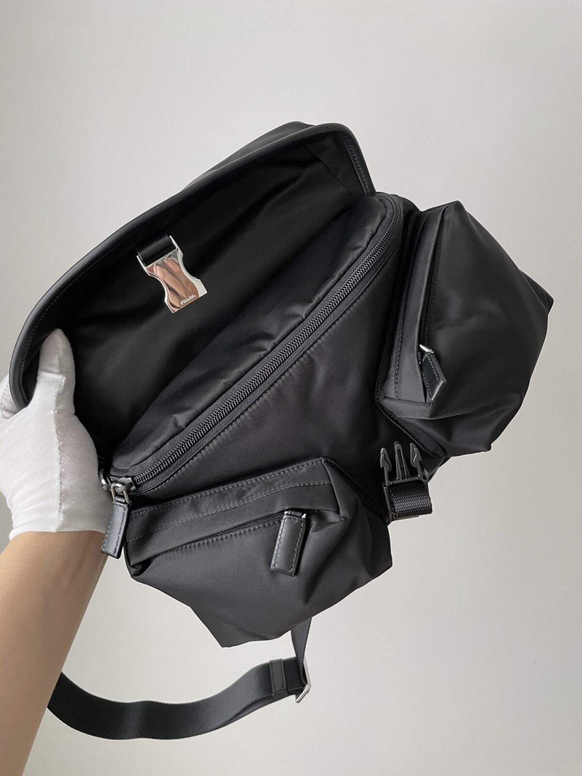 PRADA Re-Nylon & Leather Crossbody Shoulder Bag Black - Image 6