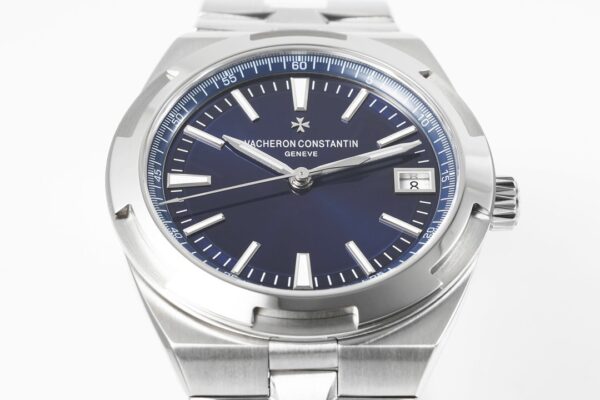Vacheron Constantin Overseas Automatic 41mm Blue Dial Stainless Steel Watch - Image 3