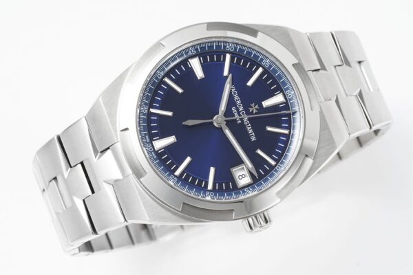 Vacheron Constantin Overseas Automatic 41mm Blue Dial Stainless Steel Watch - Image 4