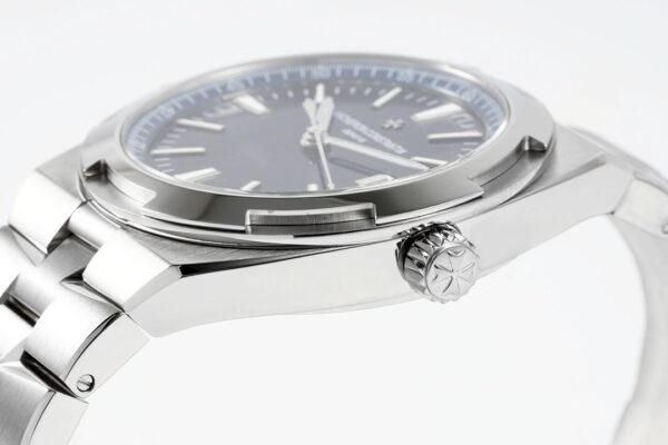 Vacheron Constantin Overseas Automatic 41mm Blue Dial Stainless Steel Watch - Image 7