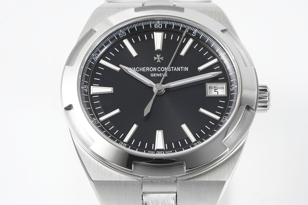 Vacheron Constantin Overseas Automatic 41mm Black Dial Stainless Steel Watch - Image 4